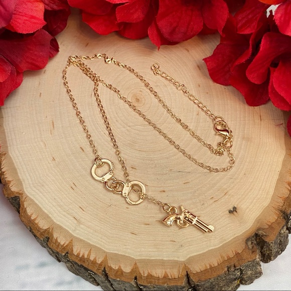 Handcuff and Gun Pendant Y-Necklace - Picture 8 of 13